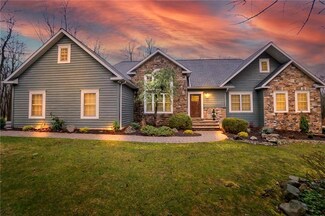 10 Woods End, Lake Harmony, PA 18624