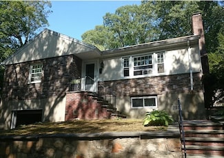 701 Vfw Pkwy, West Roxbury, MA 02132