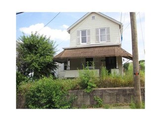 1412 Leonard Ave, North Apollo, PA 15673