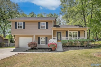 1002 Vicksburg Ln SE, Huntsville, AL 35803
