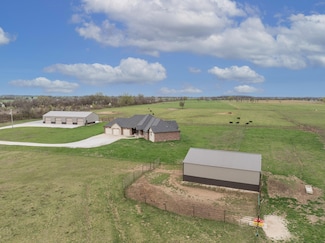 21640 Lawrence 2192, Jenkins, MO 65605