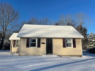 7 Central Ave, Portsmouth, NH 03801