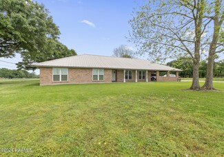 6015 Main Hwy, Saint Martinville, LA 70582