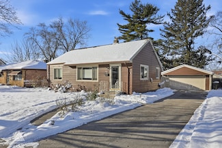 10816 Princess Ave, Chicago Ridge, IL 60415