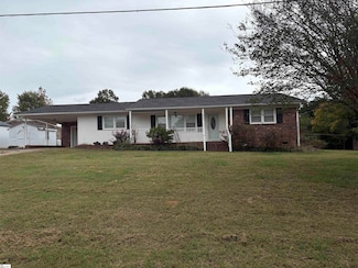 411 Hillbrook Cir, Pacolet, SC 29372