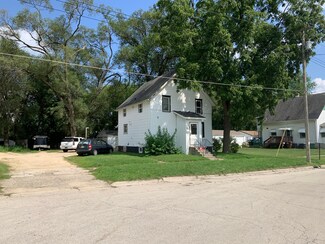 523 Northwestern Ave, South Beloit, IL 61080