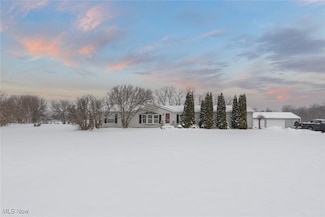 15617 Sperry Rd, Vermilion, OH 44089