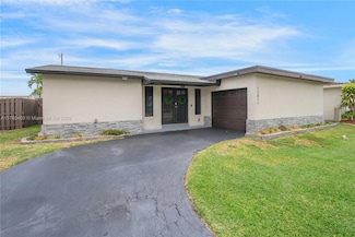 11811 NW 29th St, Sunrise, FL 33323