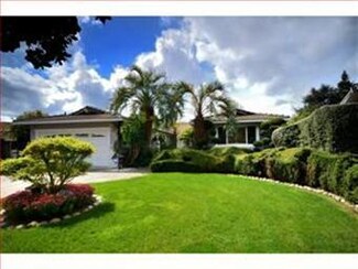 572 Cypress St, Redwood City, CA 94061