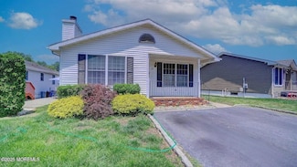 21 Parkview Way, Englishtown, NJ 07726