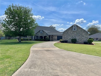 1707 Cane River Pkwy, Natchitoches, LA 71457