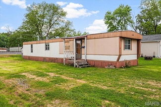6 N Railroad St, Freeburg, IL 62243