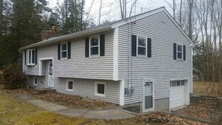 62 Robbins Rd, Wilton, NH 03086