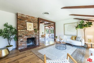 7727 Louise Ave, Northridge, CA 91325