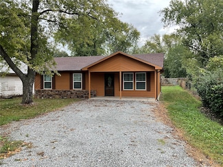 304 N 5th St, Jay, OK 74346