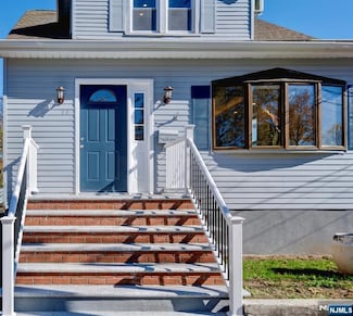 58 Zeliff Ave, Little Falls, NJ 07424