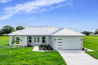 817 Woodmont St, Sebring, FL 33876