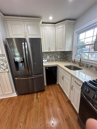 109-40 221st St Unit 2, Jamaica, NY 11429
