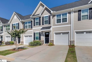 321 Aldworth Ln, Fountain Inn, SC 29644