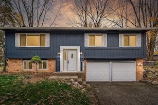 16941 Gannon Way W, Rosemount, MN 55068