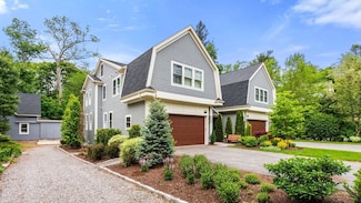 323 Lake Ave Unit 323, Newton, MA 02461