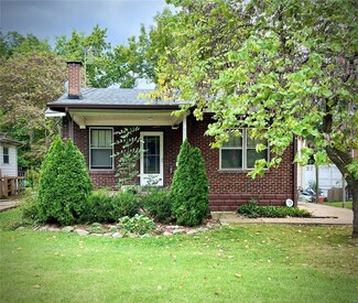 8830 Argyle Ave, Saint Louis, MO 63114