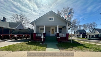 1219 W 7th St, Hastings, NE 68901
