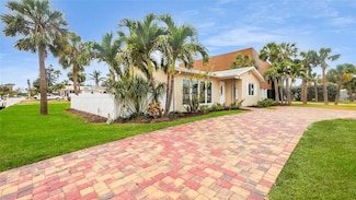 281 44th Ave, Saint Pete Beach, FL 33706
