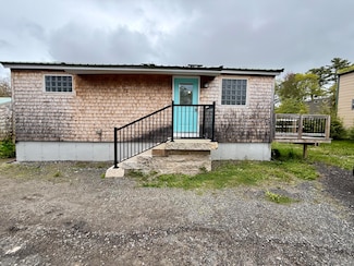 40 Shorebreezes Ln Unit 40, Kennebunk, ME 04043