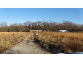 13189 NE County Road 9283, Adrian, MO 64720
