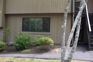 3905 Wild Berry Ct Unit 6C, Poughkeepsie, NY 12603