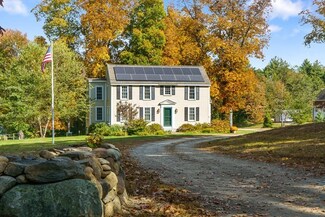52 Gilchrist Rd, Townsend, MA 01469