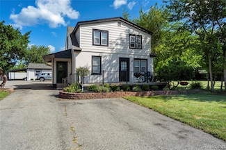 1751 E Woodward Heights Blvd, Hazel Park, MI 48030