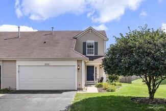 1235 Promontory Dr, Pingree Grove, IL 60140