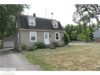 1804 Irvington Ave, Lansing, MI 48910