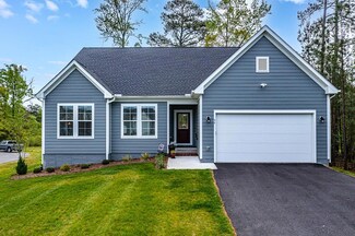 54 Genevieve, Kilmarnock, VA 22482
