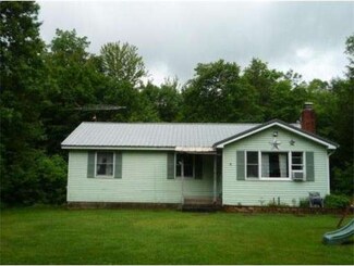 467 Dingle Rd, Worthington, MA 01098