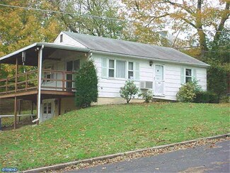 206 Mulberry St, Morgantown, PA 19543