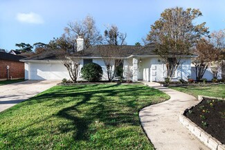 13019 Stillington Dr, Houston, TX 77015