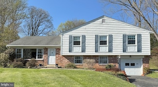 403 Leslie Ln, West Chester, PA 19382