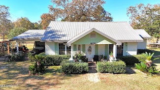 294 Geiger Rd, Lucedale, MS 39452
