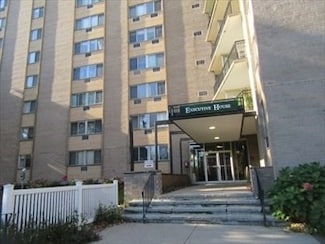 1025 Hancock St Unit 1E, Quincy, MA 02169