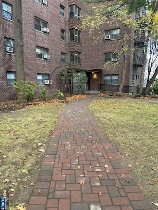 3051 Edwin Ave Unit 3J, Fort Lee, NJ 07024