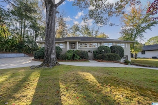 4075 Montevallo Rd S, Mountain Brook, AL 35213