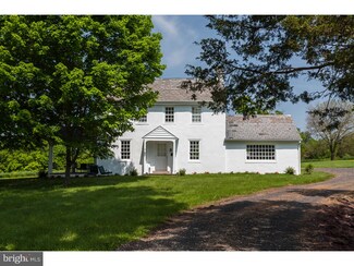 560 Geigel Hill Rd, Ottsville, PA 18942