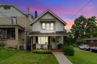 3431 Harrisburg St, Pittsburgh, PA 15204