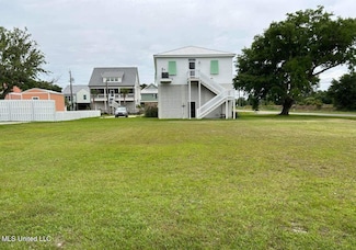 129 Vista Dr, Pass Christian, MS 39571