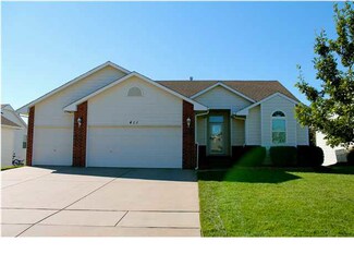 411 E Arapaho St, Kechi, KS 67067