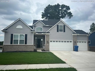915 Preserve Ln, White Lake, MI 48386