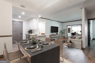 1074 Peachtree Walk NE Unit B115, Atlanta, GA 30309